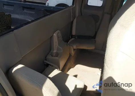 2000 Ford Ranger Xl/Xlt from USA, damaged, VIN 1FTYR14V6YPB25902